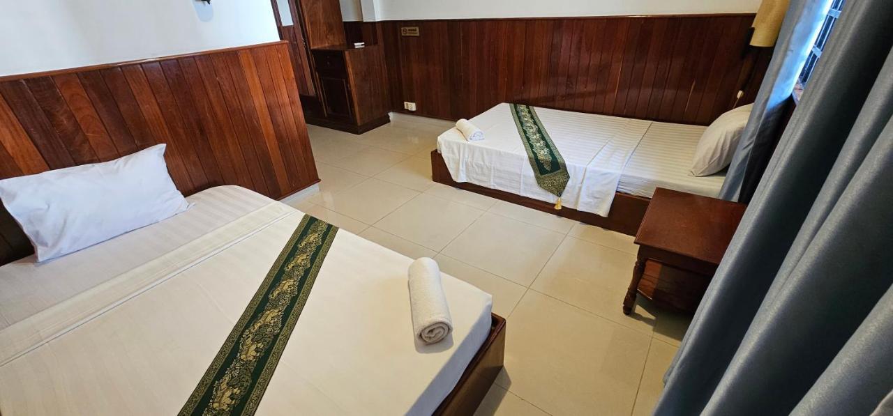 Retro Quarter Mb Hostel Siem Reap Luaran gambar