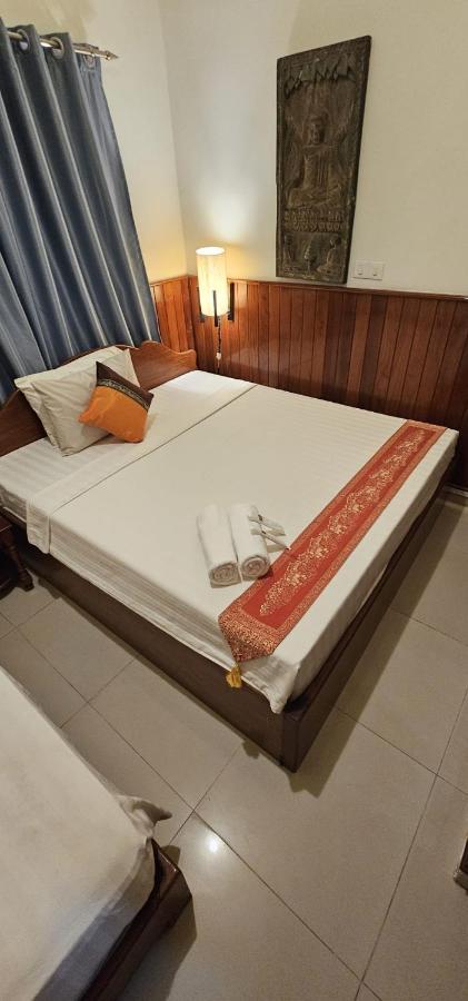 Retro Quarter Mb Hostel Siem Reap Bilik gambar
